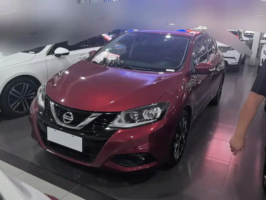 Nissan Tiida 2018