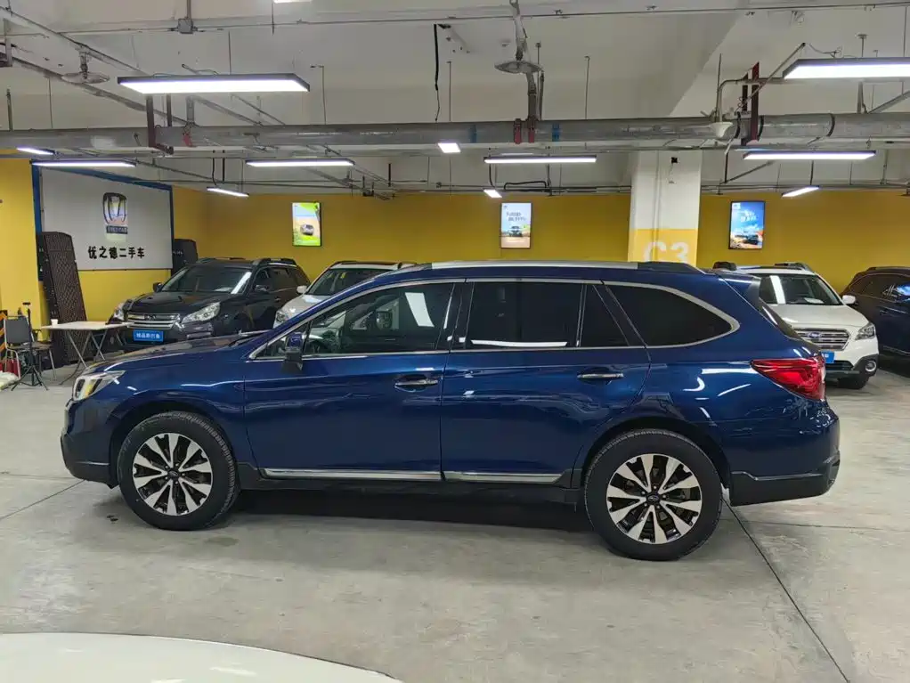 Subaru Outback 2018 — фото 4