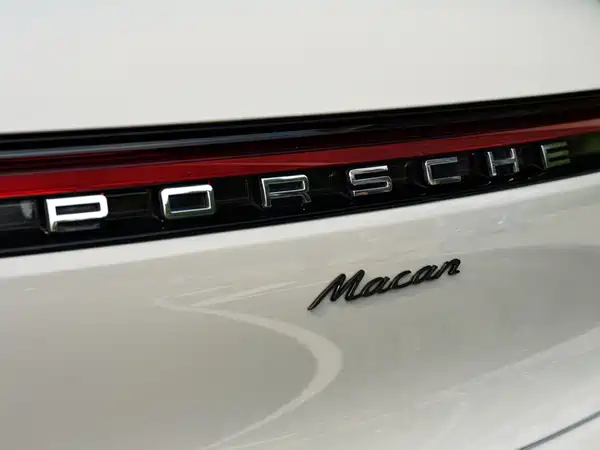 Porsche Macan 2023