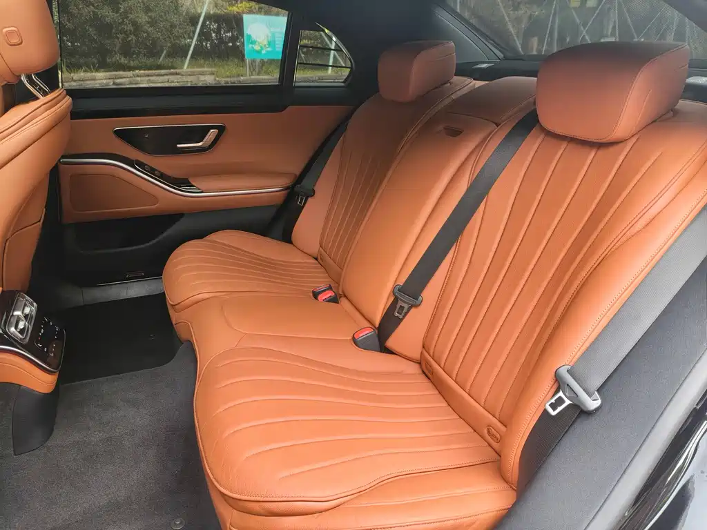 Mercedes-Benz S-Class 2023 — фото 12