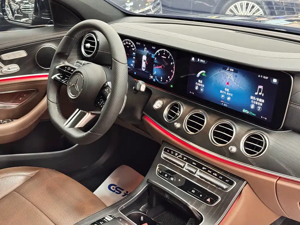 Mercedes-Benz E-Class 2021 — фото 20