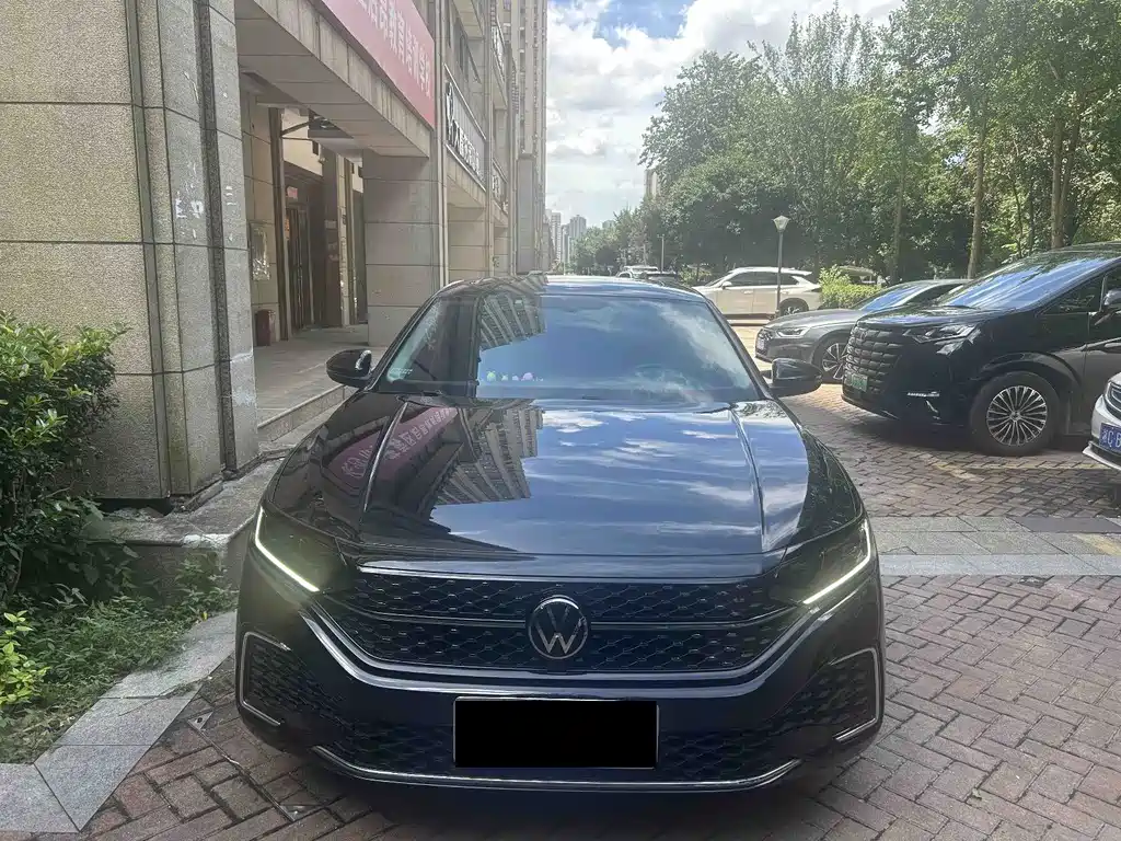 Volkswagen Passat 2022