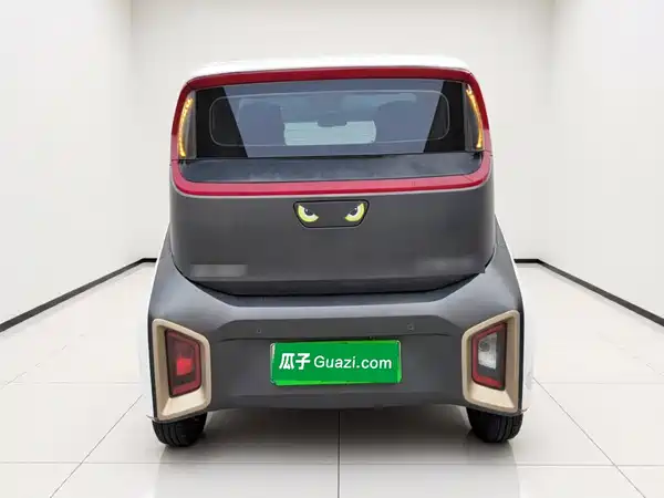 Baojun E200 2019