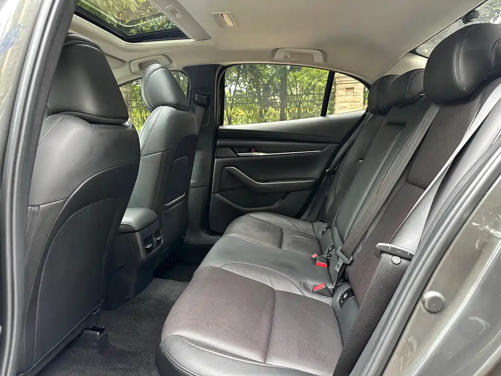 Mazda 3 Axela 2021