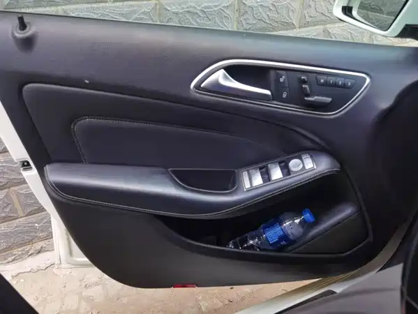Mercedes-Benz B-Class 2014