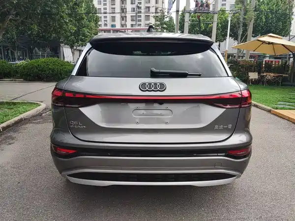 Audi Q6L E-Tron 2026