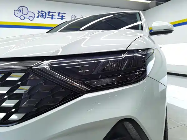 Jetta VS5 2020
