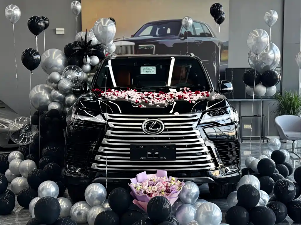 Lexus LX 2025