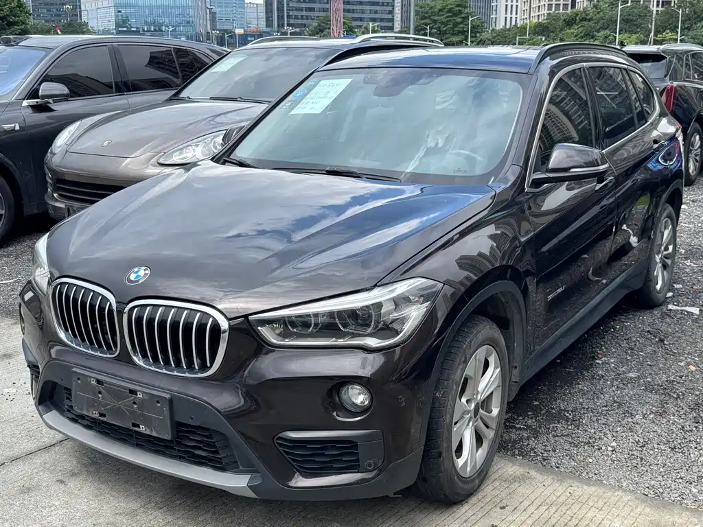 BMW X1 2017 — фото 1