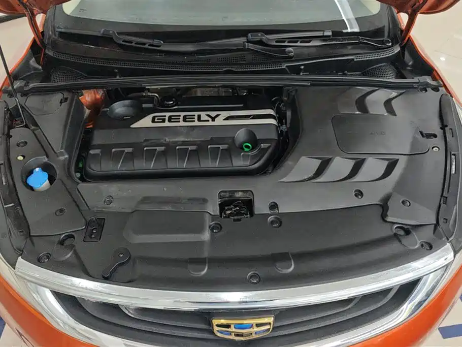 Geely Emgrand GS 2016 — фото 10