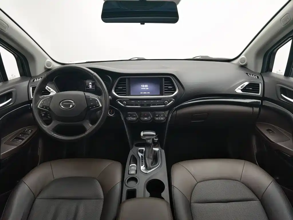 GAC Trumpchi GS4 2018 — фото 5