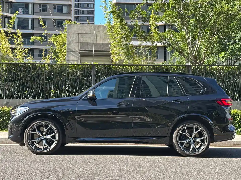 BMW X5 2020 — фото 17