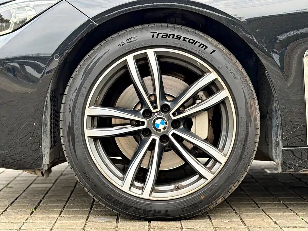 BMW 7 Series 2021 — фото 16