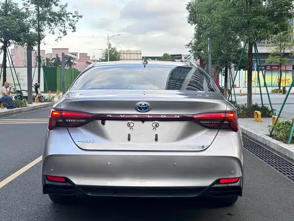 Toyota Avalon 2022