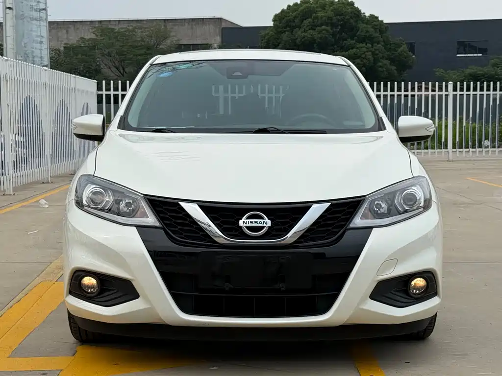 Nissan Tiida 2019
