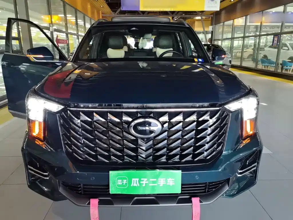 GAC Motor Trumpchi GS8 2022 — фото 3