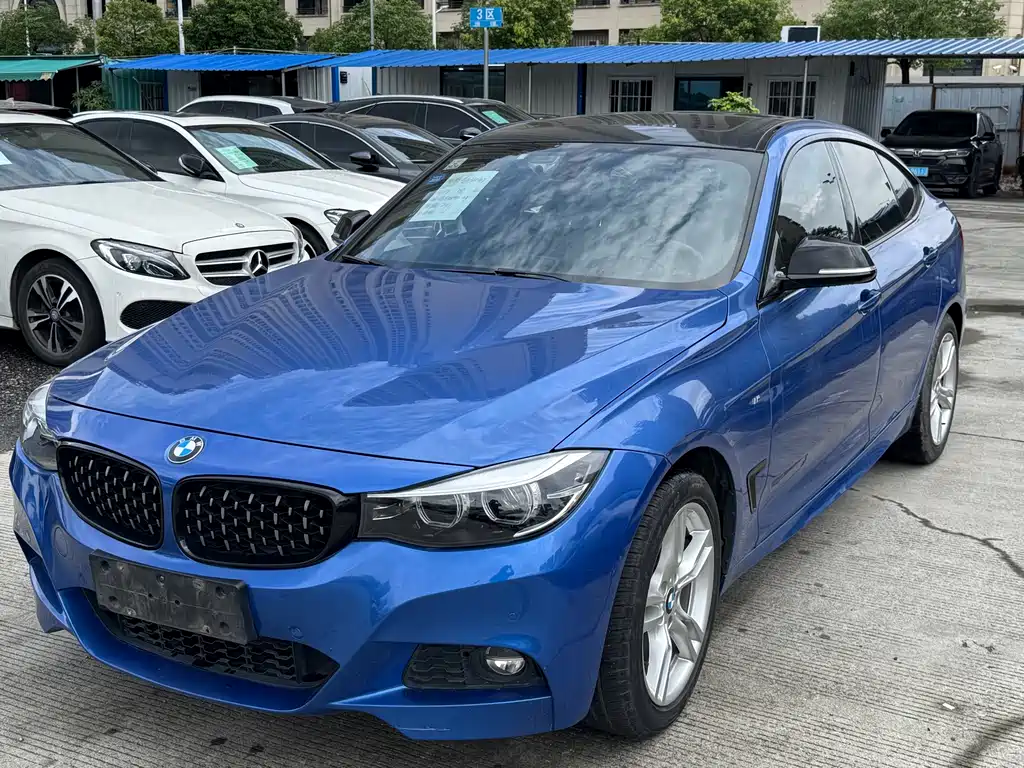 BMW 3 Series GT 2018 — фото 1