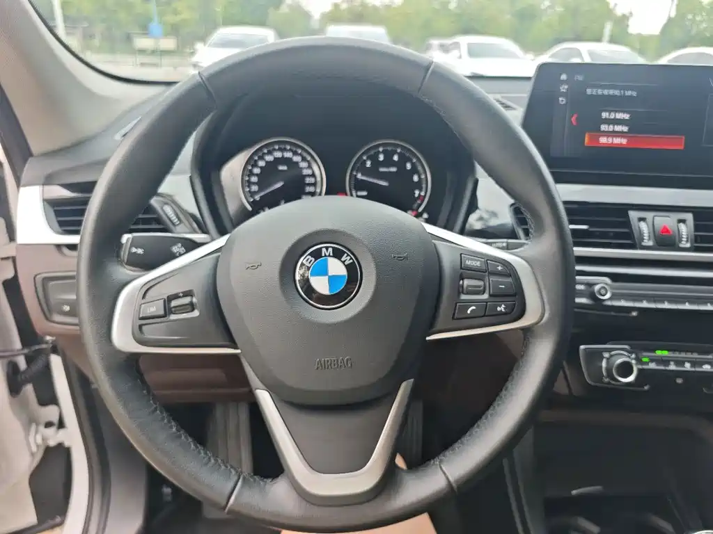 BMW X1 2023 — фото 16