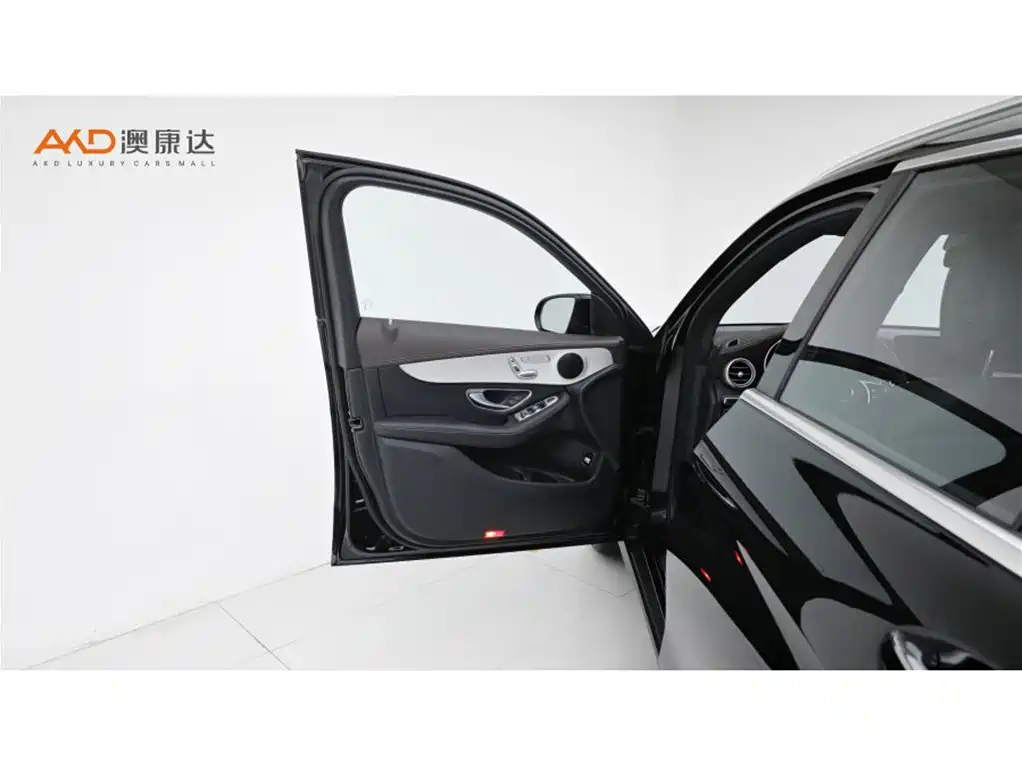 Mercedes-Benz GLC 2023 — фото 10
