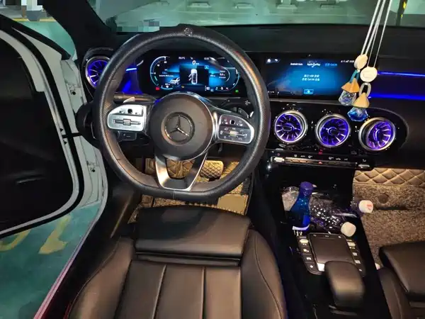 Mercedes-Benz A-Class 2022