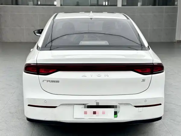 Aion S 2023
