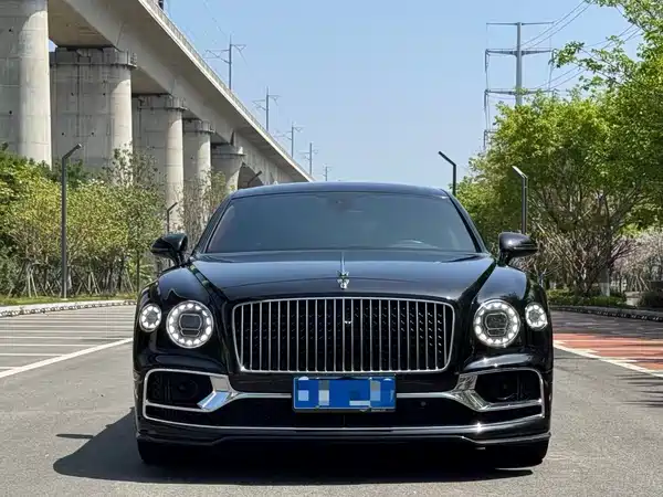 Bentley Flying Spur 2021