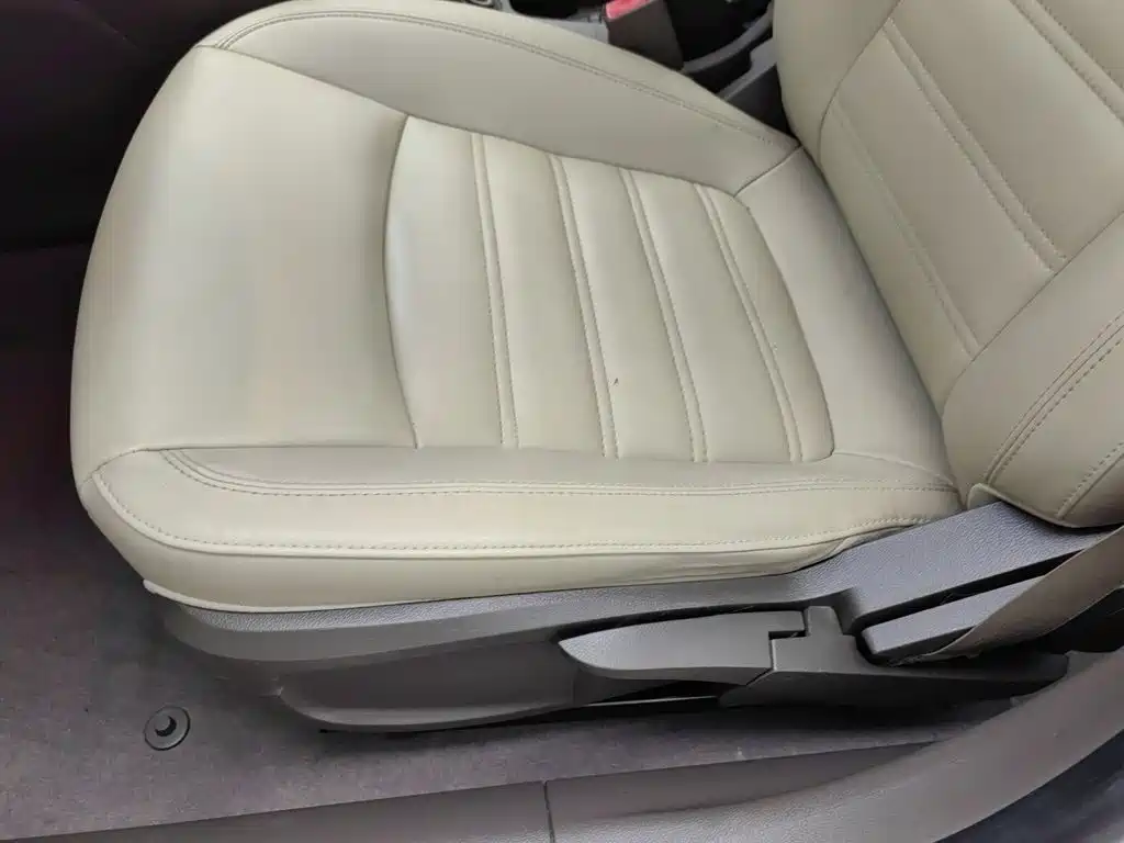 Chevrolet Cruze 2015 — фото 20