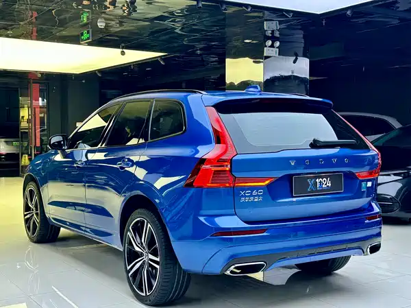 Volvo XC60 Plug-In Hybrid 2021