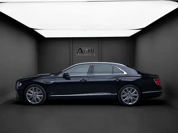 Bentley Flying Spur 2022