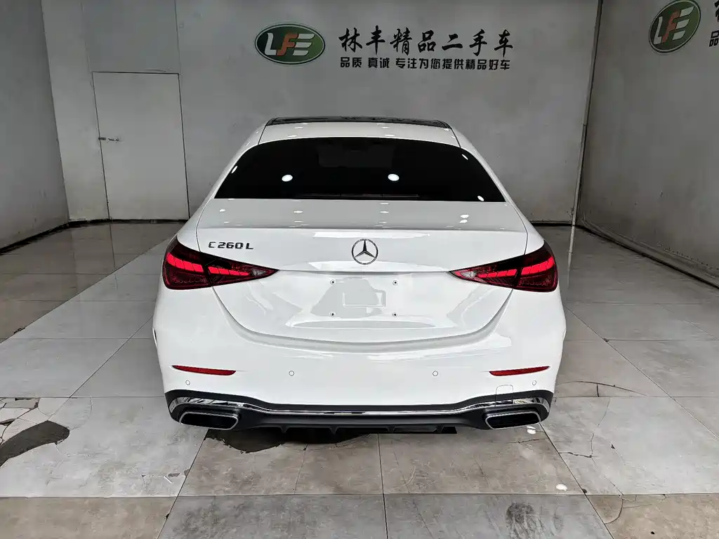 Mercedes-Benz C-Class 2025