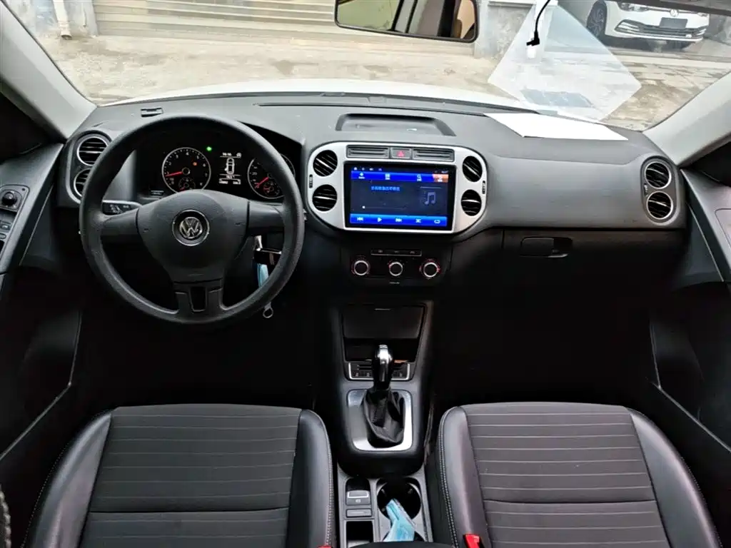 Volkswagen Tiguan 2019 — фото 10
