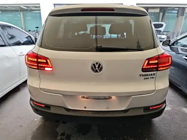 Volkswagen Tiguan 2016