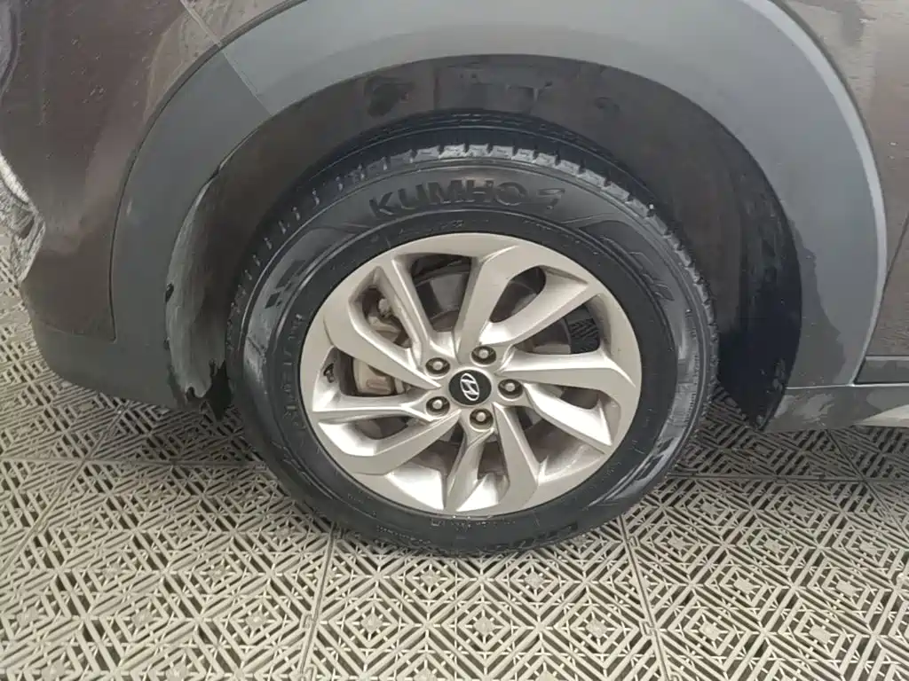 Hyundai Tucson 2018 — фото 23