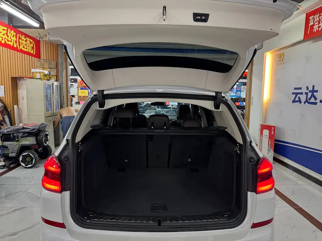 BMW X3 2020 — фото 12