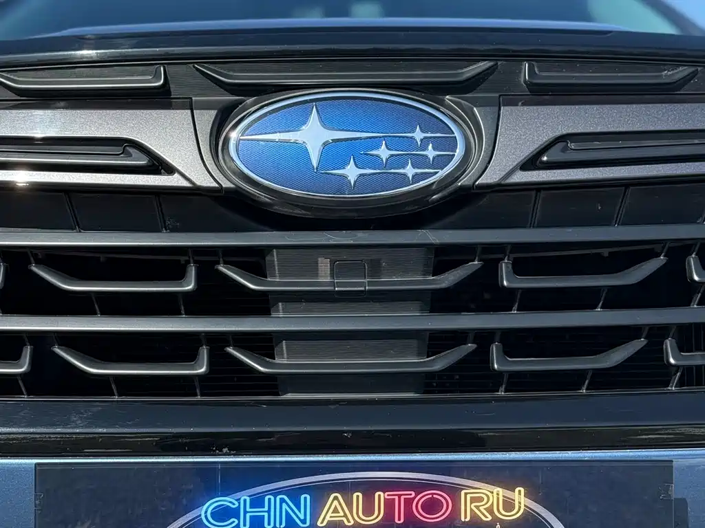 Subaru Forester 2023 — фото 30