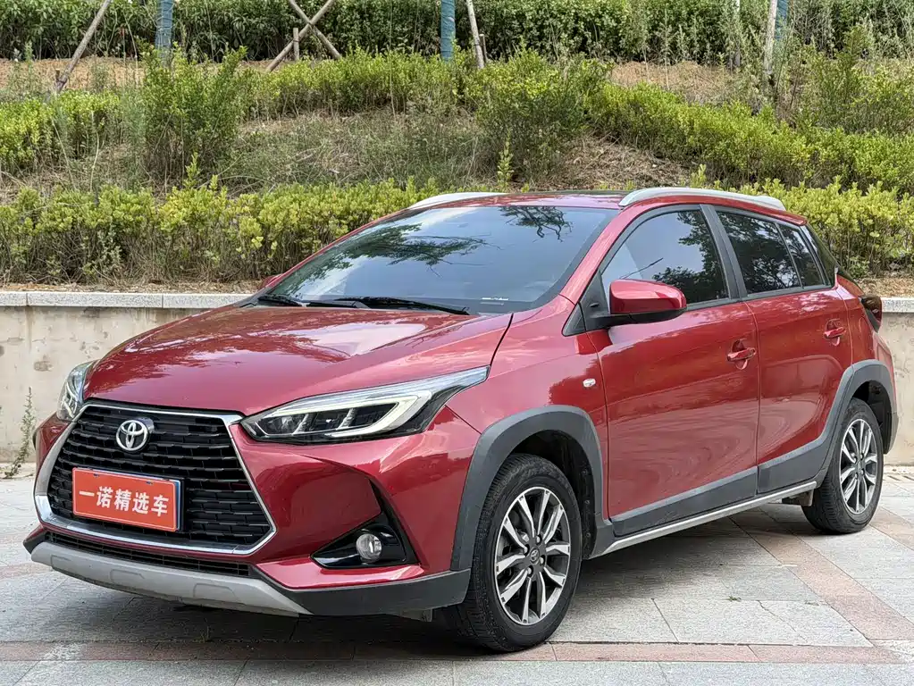 Toyota Yaris L 2022
