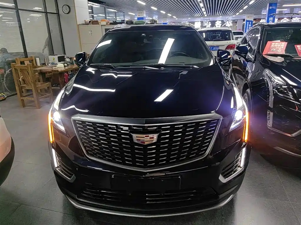 Cadillac XT5 2022 — фото 3