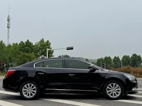 Buick LaCrosse 2013