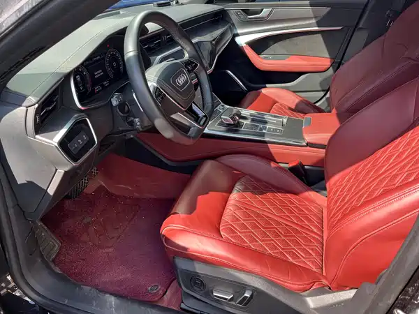 Audi A7L 2024