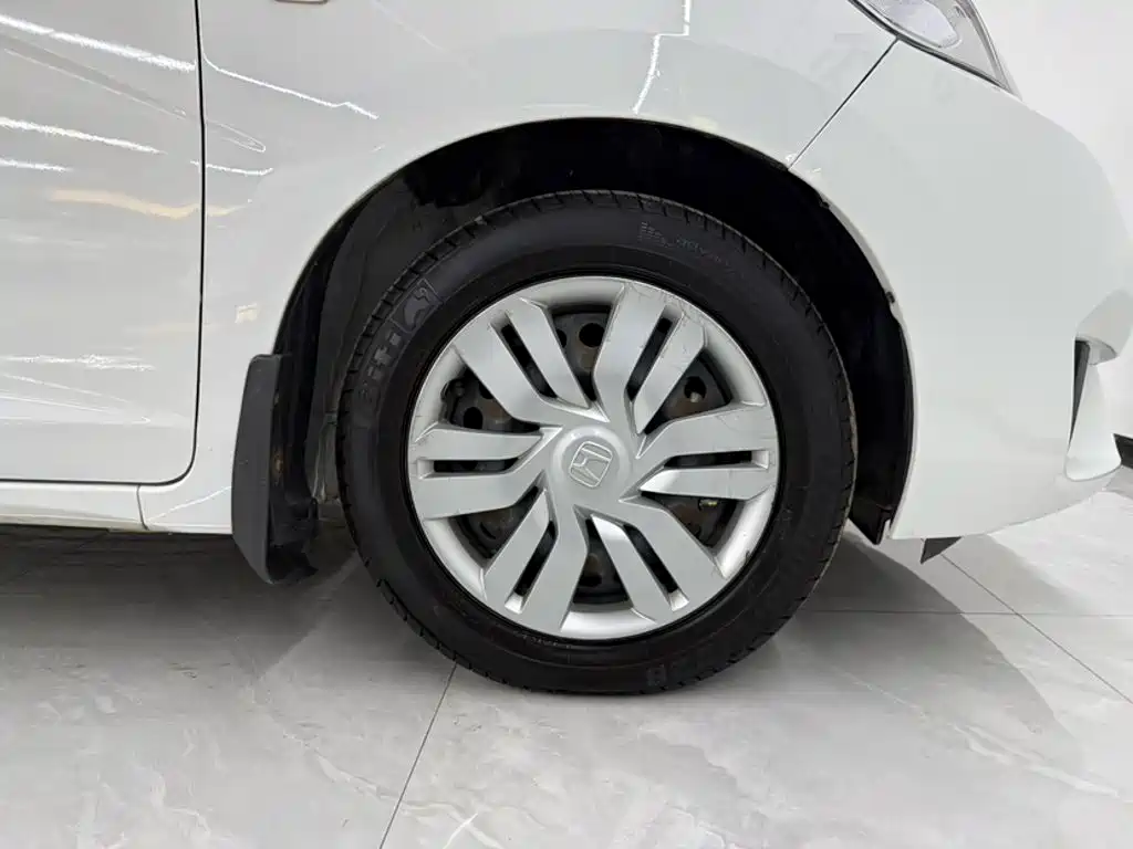 Honda Fit 2018 — фото 11