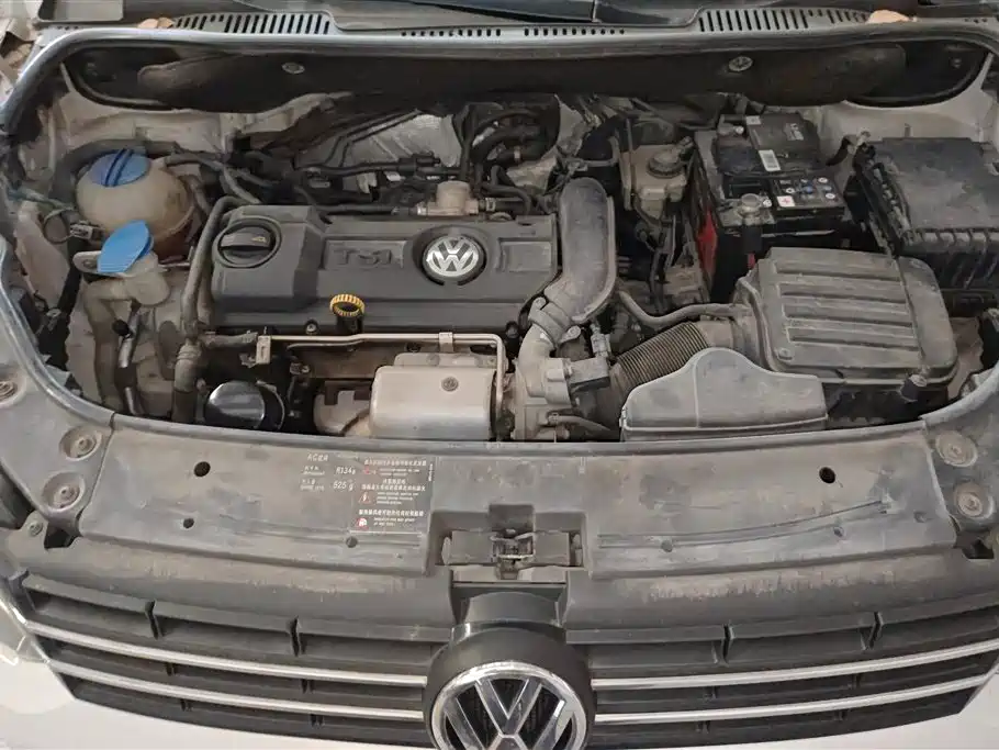 Volkswagen Touran 2015 — фото 10