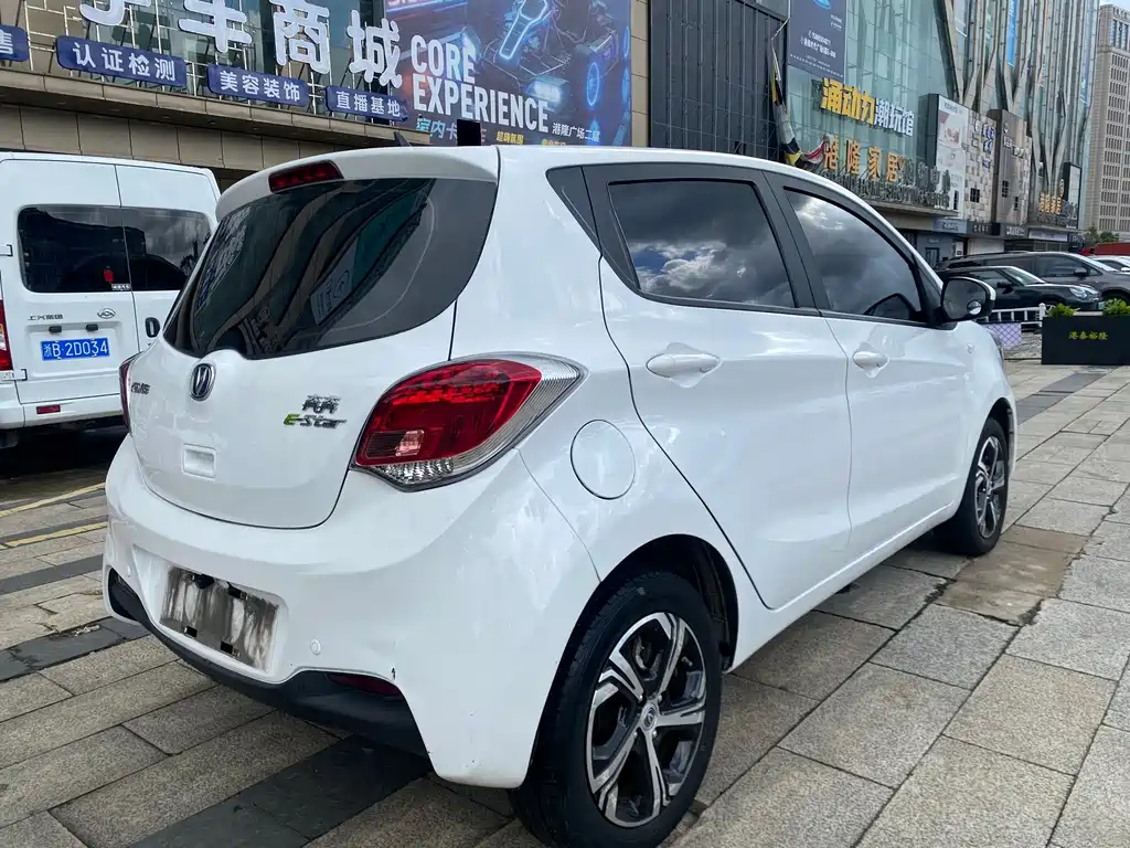 Changan Benben E-Star 2022 — фото 6