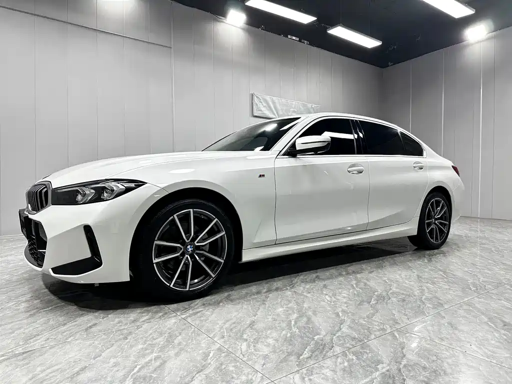 BMW 3 Series 2023