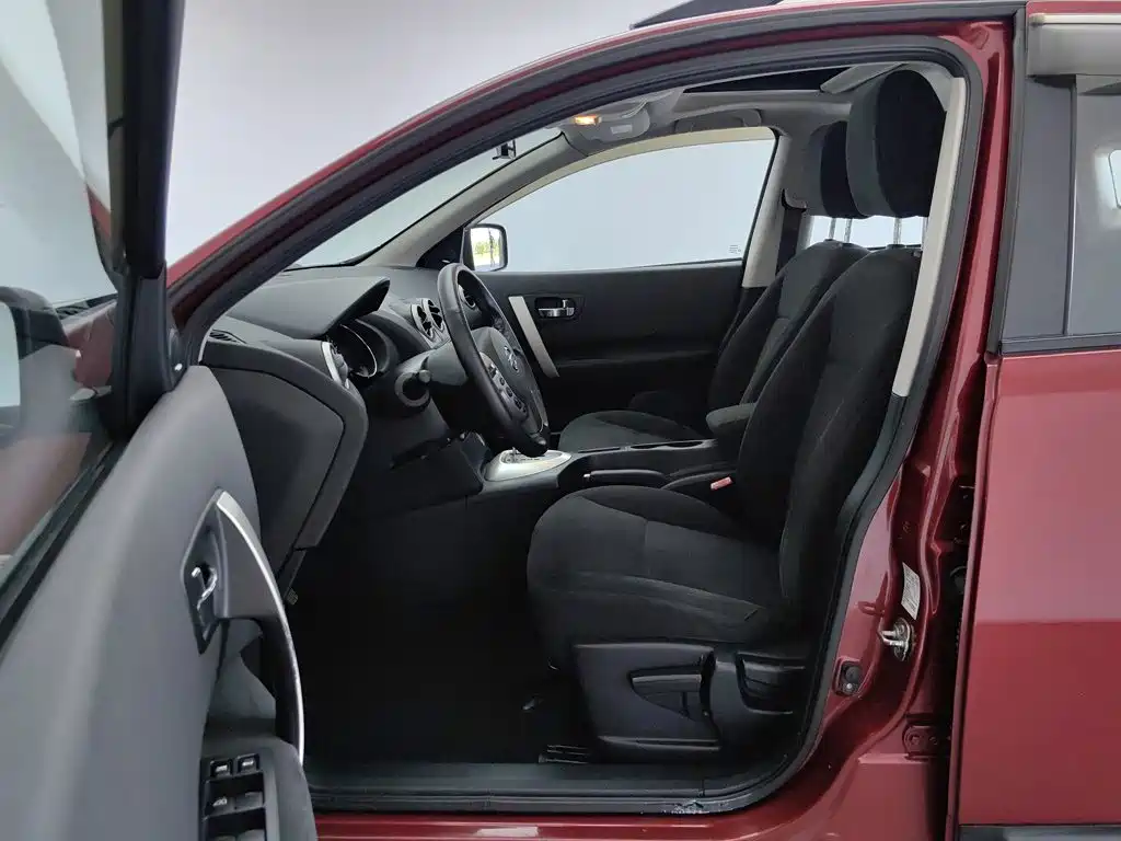 Nissan Qashqai 2015 — фото 10