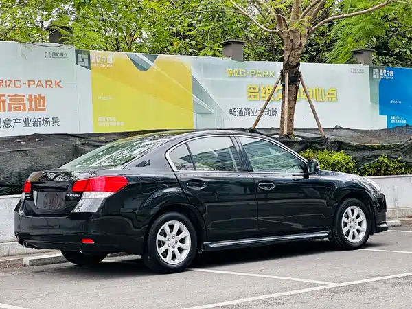 Subaru Legacy 2010