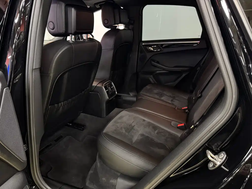 Porsche Macan 2016 — фото 10