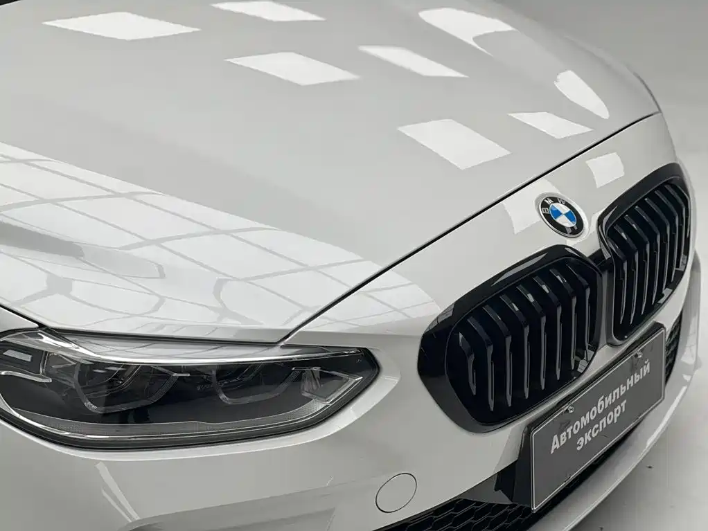 BMW 1 Series 2023
