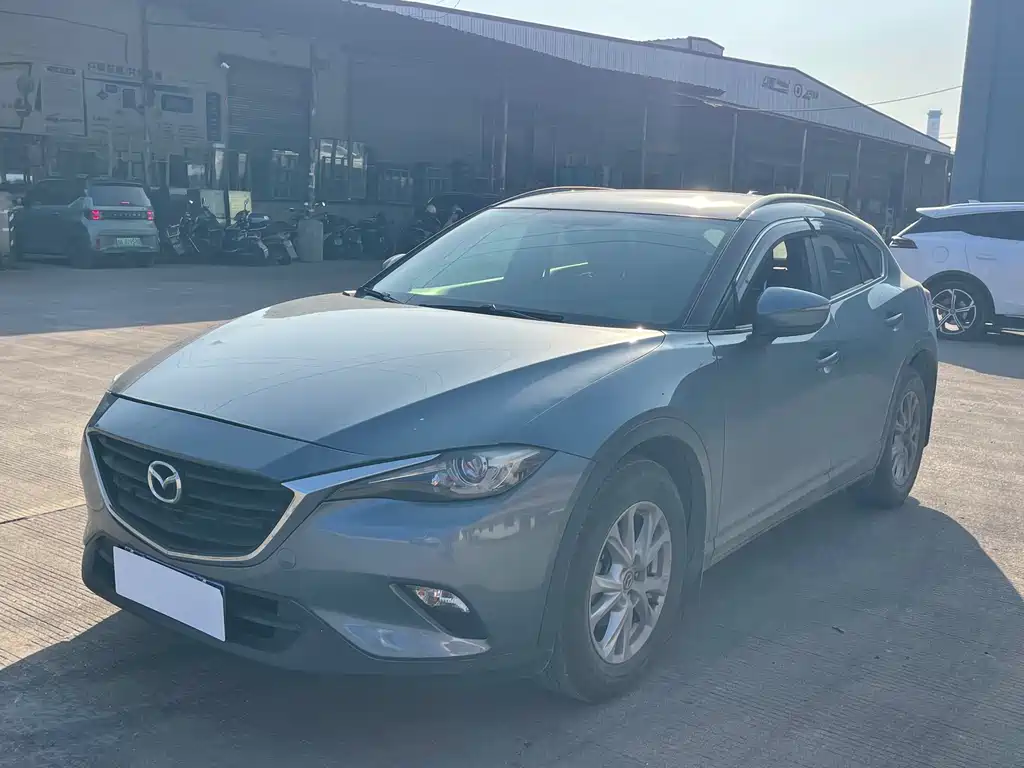 Mazda CX-4 2017 — фото 1