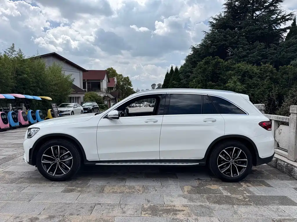 Mercedes-Benz GLC 2021 — фото 6