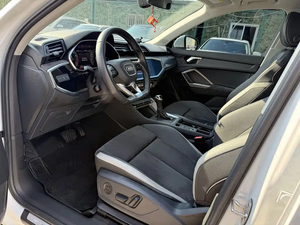 Audi Q3 2022